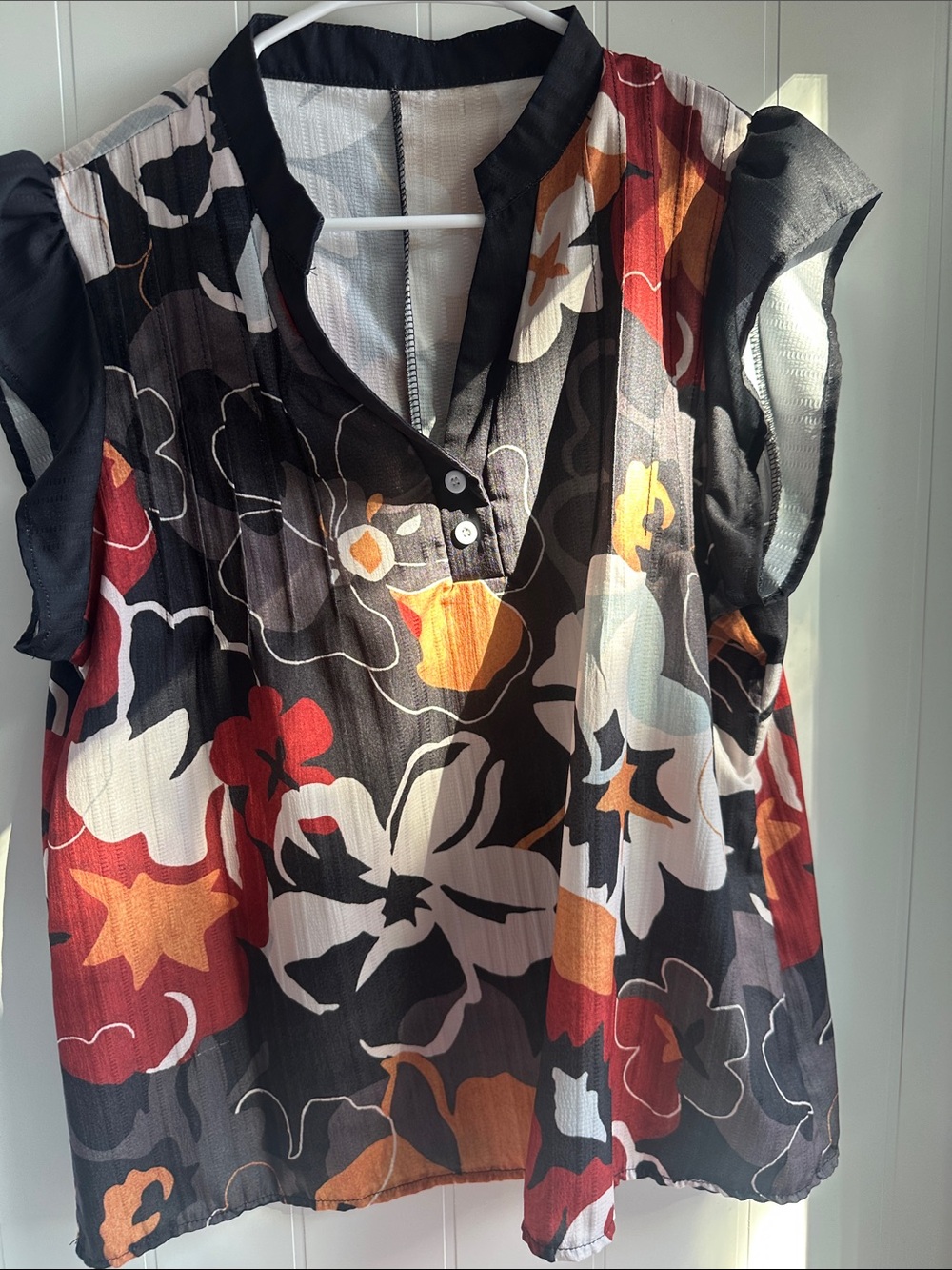 Women’s Floral Print Sleeveless Blouse - Black Multi